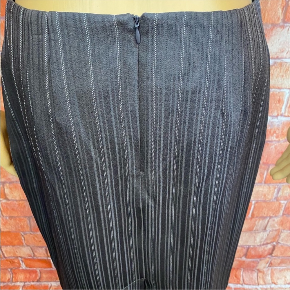 Giorgio Fiorlini Vintage Dark Gray‎ Pinstripe Blazer and Skirt Set Suit - Picture 11 of 16